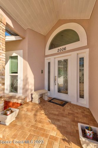 2006 Sykes Crk Dr, Merritt Island FL 32953-3065 exterior