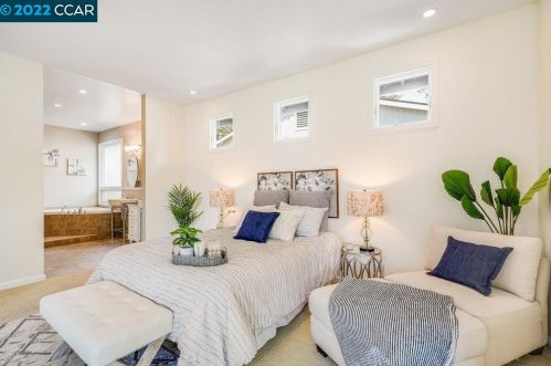 2 Clark Ct, Concord CA exterior