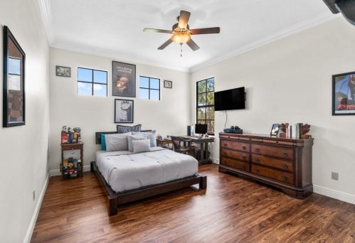 5811 Blue Bonnet Ct, Fort Pierce FL  34986-4186 exterior