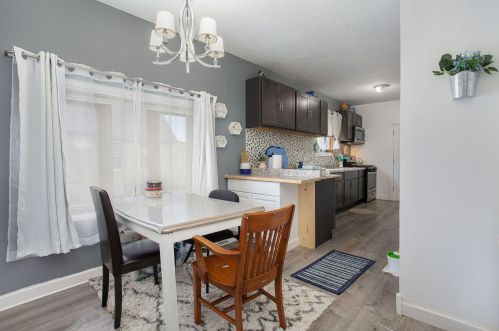 1114 Hamilton Ave, Grand Rapids MI 49504-4219 exterior