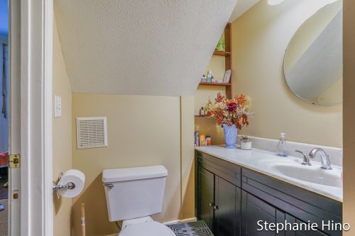 832 Wealthy St, Grand Rapids MI 49504-0062 exterior