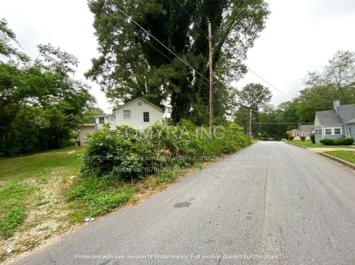 1160 Ewing Pl, Atlanta GA 30310-3228 exterior