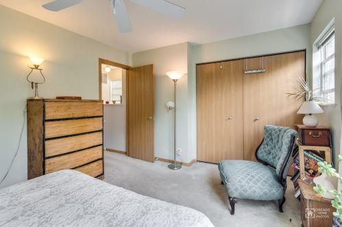 908 40, Chicago IL 60653-2803 exterior