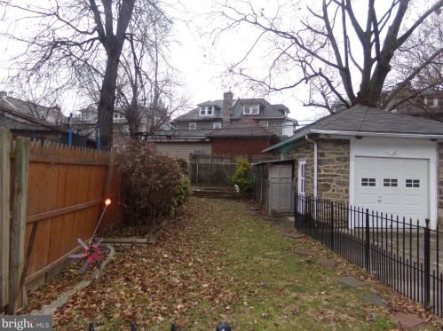 1021 64 St, Philadelphia PA 19151-3127 exterior