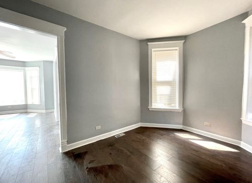 3520 Van Buren St, Chicago IL 60624-3362 exterior