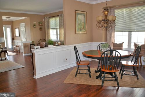 52 Steeplechase Cir, Chester PA 19014-1463 exterior