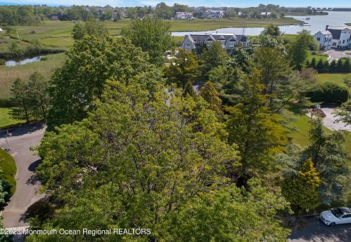 25 Tuxedo Rd, Locust NJ 07760-1825 exterior