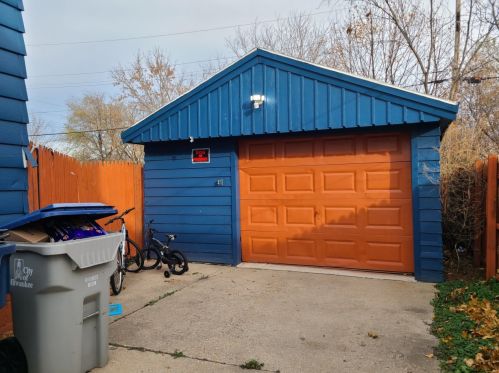 5178 64, Milwaukee WI 53218-4005 exterior