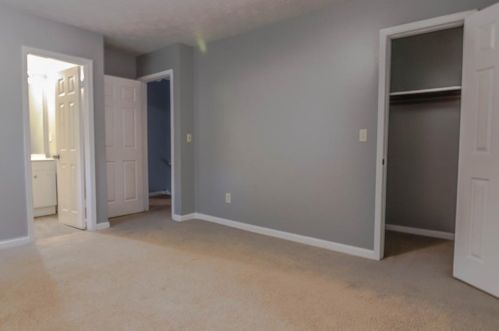 2394 Cragstone Ct, Lithonia GA 30058-6430 exterior