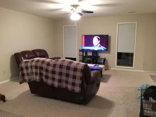 2616 Marion Ave, Springfield MO  65803-1676 exterior