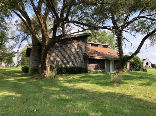 2521 64 St, Fennville MI 49408-9506 exterior