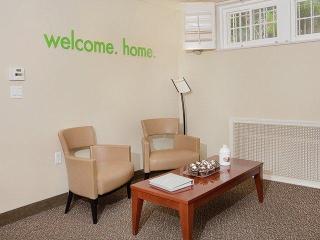 3903 Davis Pl, Washington DC  20007-1230 exterior