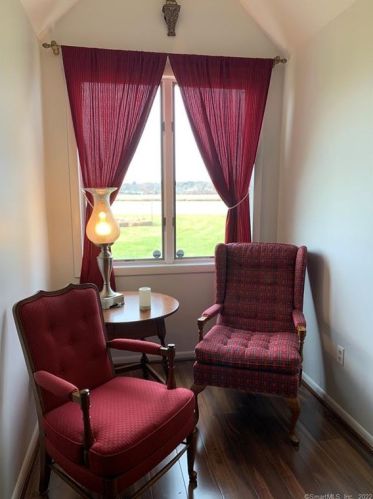 1416 Windward Rd, Milford CT 06461-1766 exterior