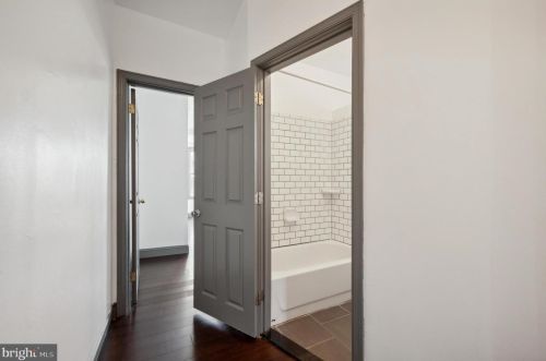 1250 29 St, Philadelphia PA 19132-3410 exterior