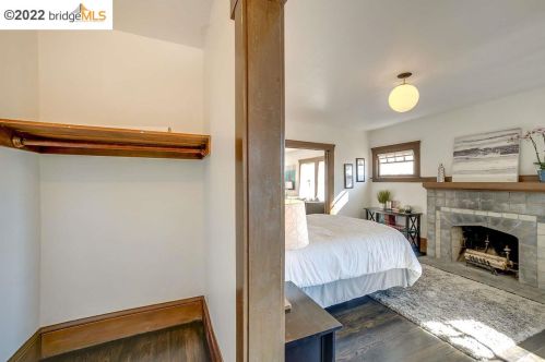 2631 Regent St, Berkeley CA 94705-2111 exterior