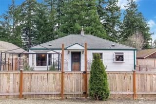 12020 2nd Ave, Seattle WA  98125-3029 exterior