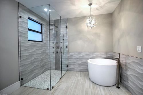 3860 Crayton Rd, Naples FL 34103-3576 exterior