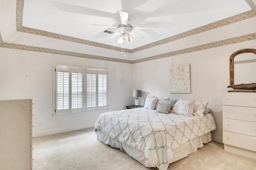 445 Darrow Dr, Duluth GA 30097-2430 exterior