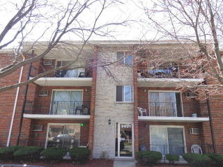 3931 104th St, Chicago IL  60655-3723 exterior