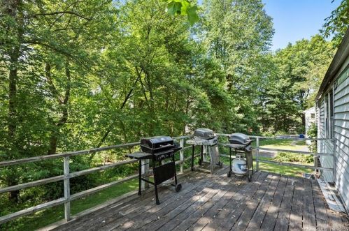 3 Fullin Rd, Norwalk CT 06851-3414 exterior