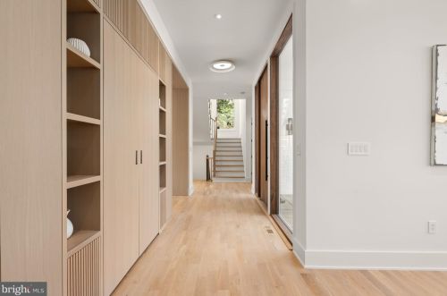 2838 Chesterfield Pl, Washington DC  20008-1015 exterior