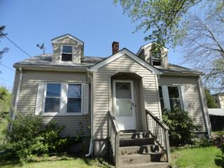 227 Chapel St, Woonsocket, RI 02895-5046