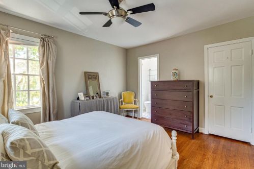 827 Royal St, Alexandria VA  22314-4340 exterior