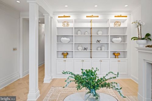 1667 Avon Pl, Washington DC 20007-2959 exterior