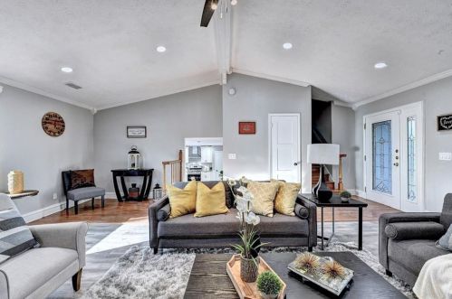 2007 Britt Dr, Lithonia GA 30078-2859 exterior