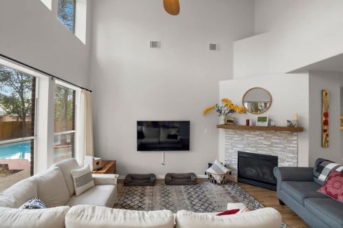 14 Sunny Oaks Pl, Conroe TX 77385-3663 exterior