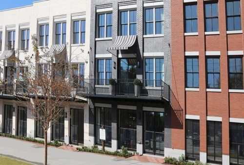 83 Andrews Dr, Atlanta GA  30305-1313 exterior