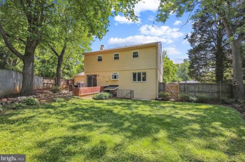 11706 Enid Dr, Rockville MD 20854-3454 exterior