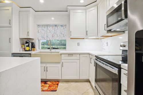 19999 Back Nine Dr, Boca Raton FL  33498-4706 exterior