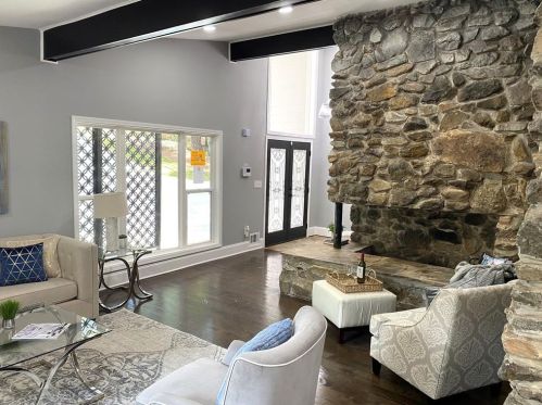 2071 Deborah Dr, Atlanta GA 30345-3917 exterior