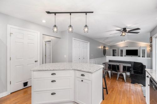 3547 Hathaway Rd, Kalamazoo MI 49009-4909 exterior