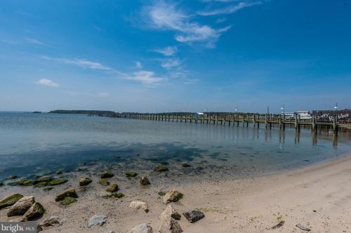 107 Lakeside Dr, Lewes DE 19958-8980 exterior