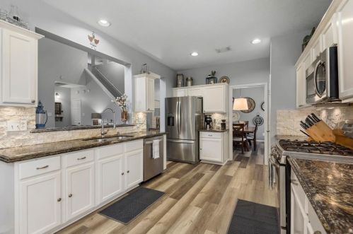 8615 Cross Country Dr, Humble TX 77346-6113 exterior