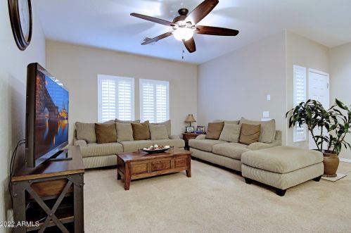 27105 52nd Ave, Phoenix AZ  85083-6313 exterior