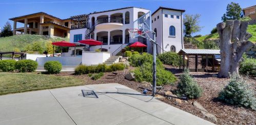 3268 Bordeaux Dr, Folsom CA 95762-3982 exterior