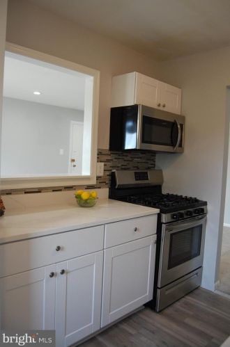 436 Armistead St, Alexandria VA 22312-2859 exterior