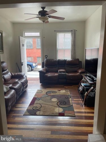 414 Howard Ave, Lancaster, PA 17602-4420