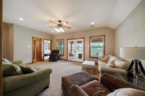 9 La Costa Dr, Montgomery TX 77356-5357 exterior