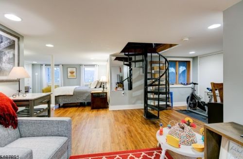 56 Glenside Trl, Sparta NJ  07871-1244 exterior