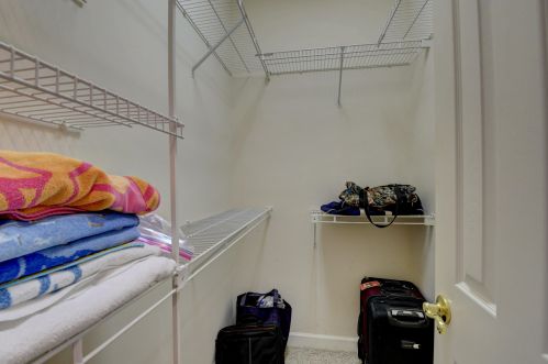 9911 Coronado Lake Dr, Boynton Beach FL 33437-5348 exterior