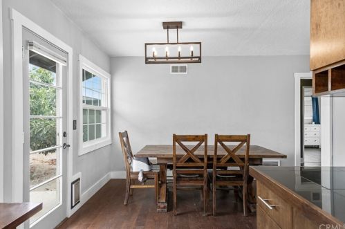 1412 Naples Pl, Fullerton CA  92833-4432 exterior