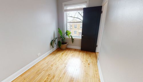 2145 Thomas St, Chicago IL 60622-3515 exterior