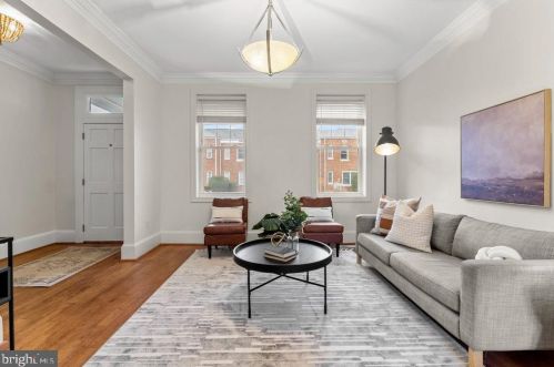 442 Manor Pl, Washington DC  20010-1714 exterior