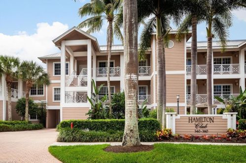 368 7th Ave, Naples FL 34102-5341 exterior