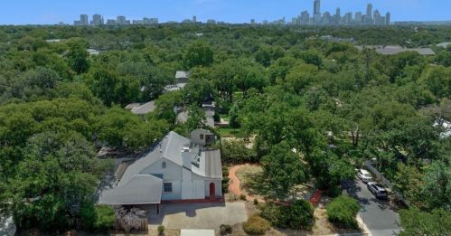 2612 Bridle Path, Austin TX  78703-3214 exterior