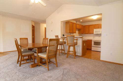 228 Emerson Ave, Saint Paul MN 55118-2131 exterior